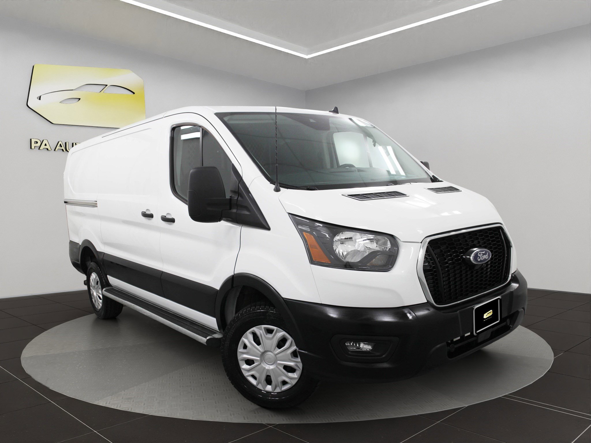 Used 2024 Ford Transit 250 Low Roof w/ Exterior Upgrade Package image 1