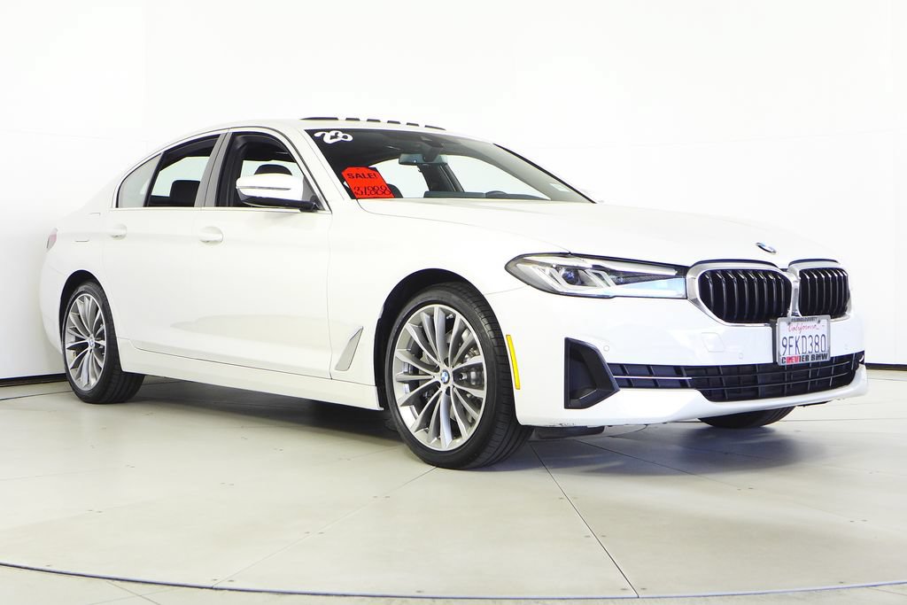 Used 2023 BMW 530i w/ Convenience Package RWD image 4