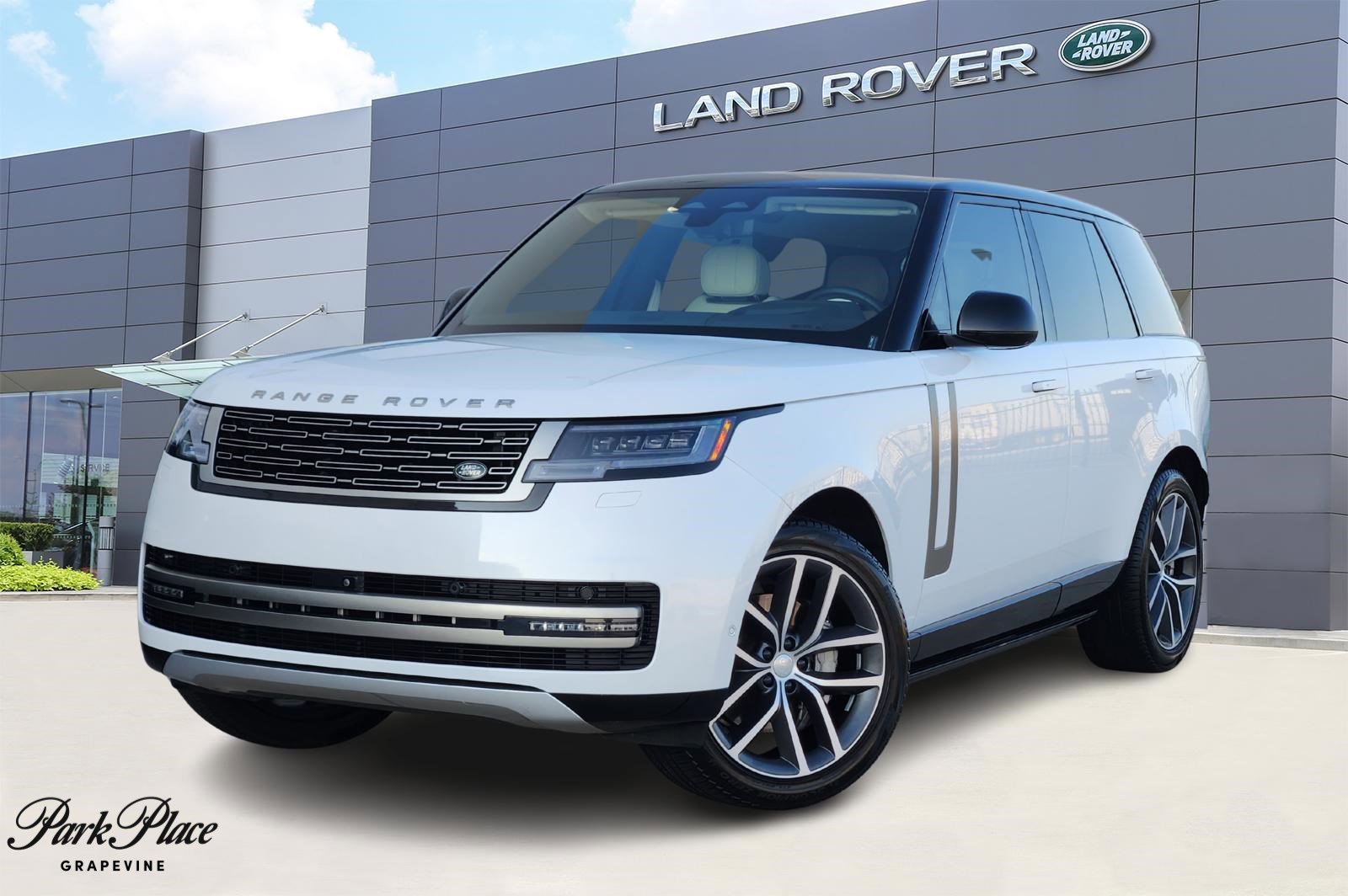 Used 2024 Land Rover Range Rover SE