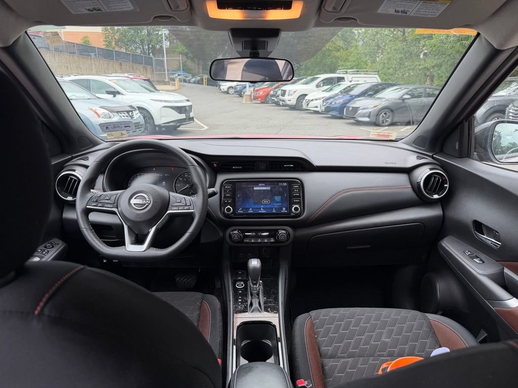 Used 2023 Nissan Kicks SR FWD image 8