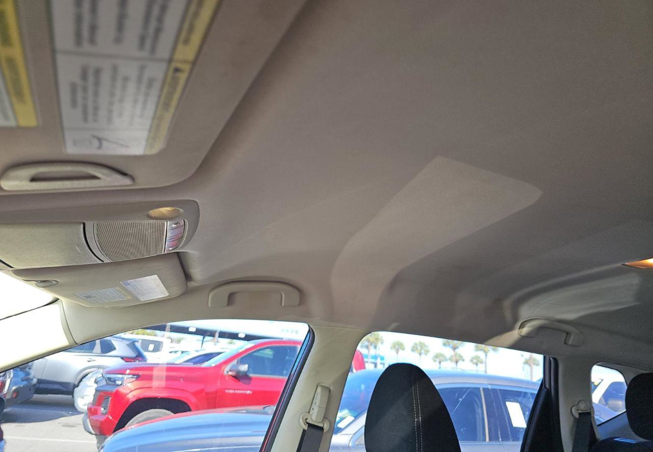 Used 2016 Nissan Rogue S image 16