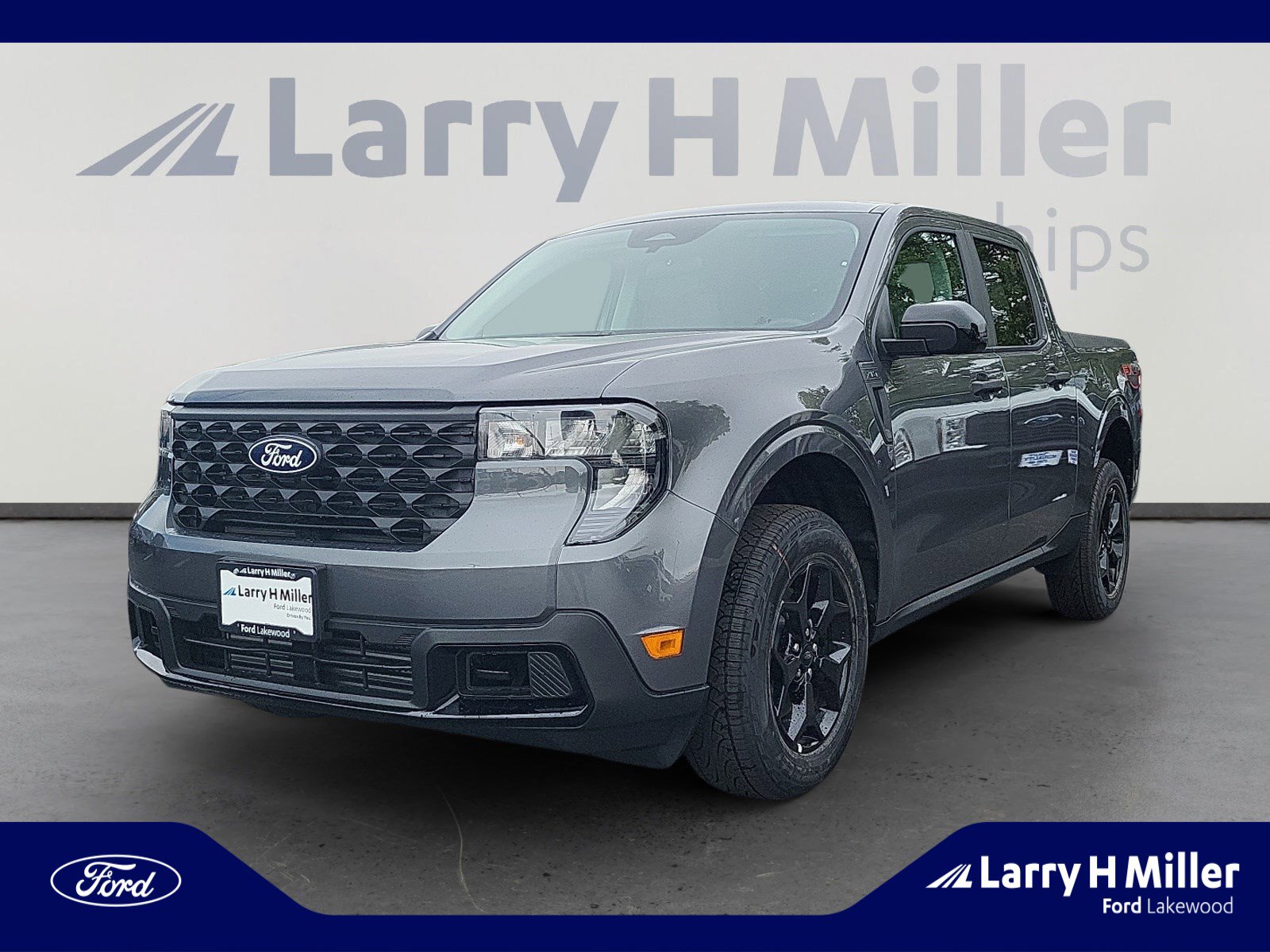 New 2025 Ford Maverick XLT w/ XLT Luxury Package