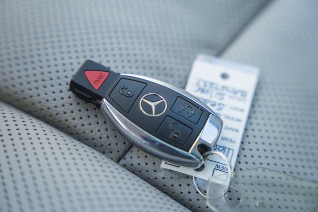Used 2011 Mercedes-Benz S 550 image 46