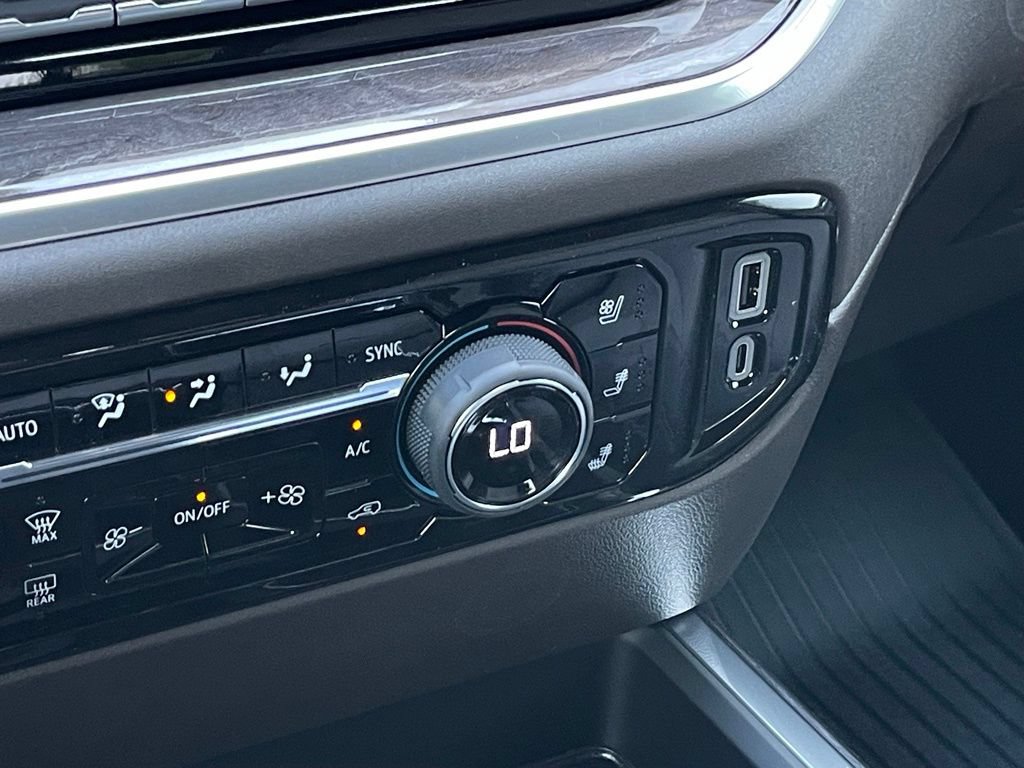 New 2026 Chevrolet Silverado 1500 LTZ AWD/4WD image 20