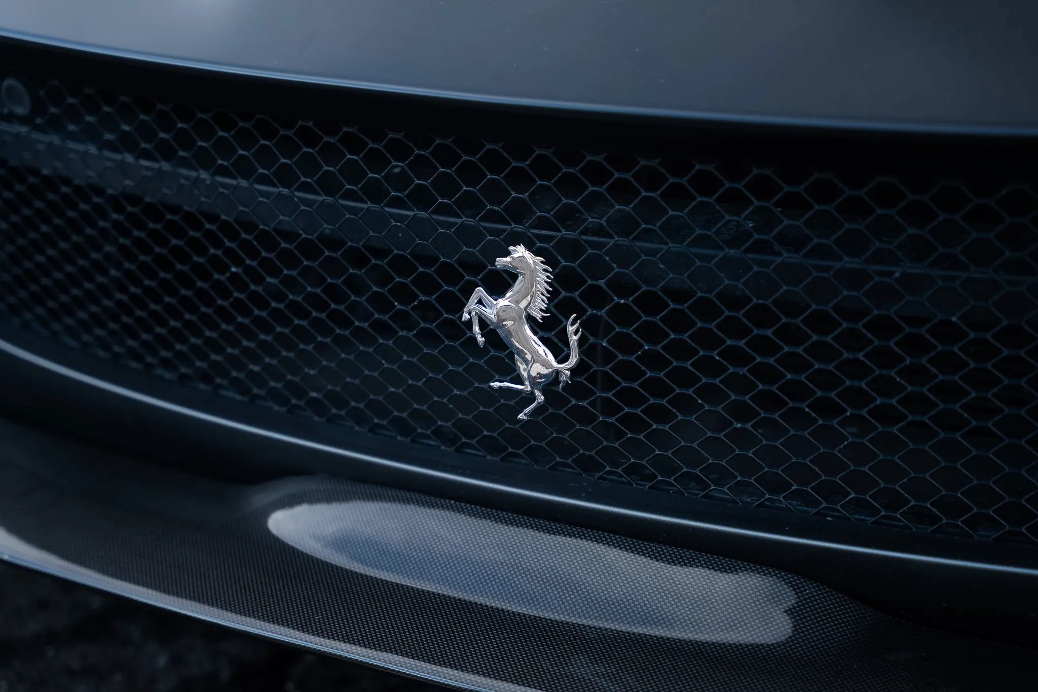 Used 2019 Ferrari 812 Superfast RWD image 29