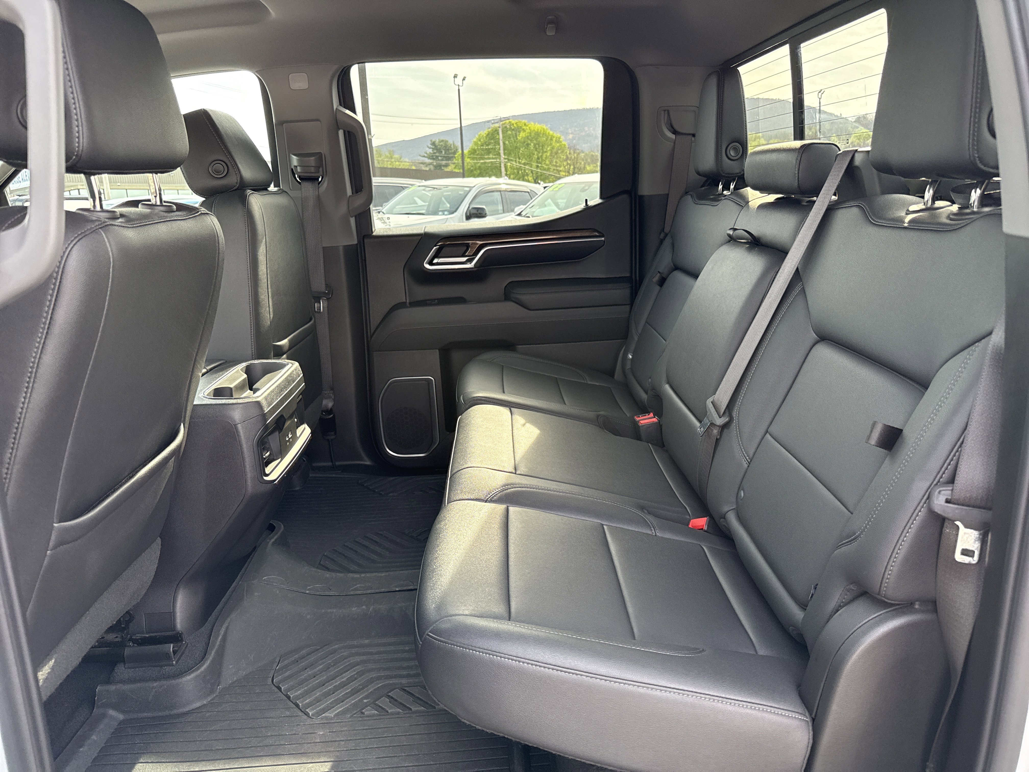 Used 2023 Chevrolet Silverado 1500 LT Trail Boss w/ Convenience Package II image 12