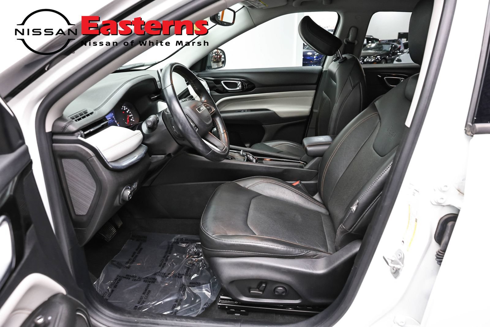 Used 2022 Jeep Compass Limited AWD/4WD image 14