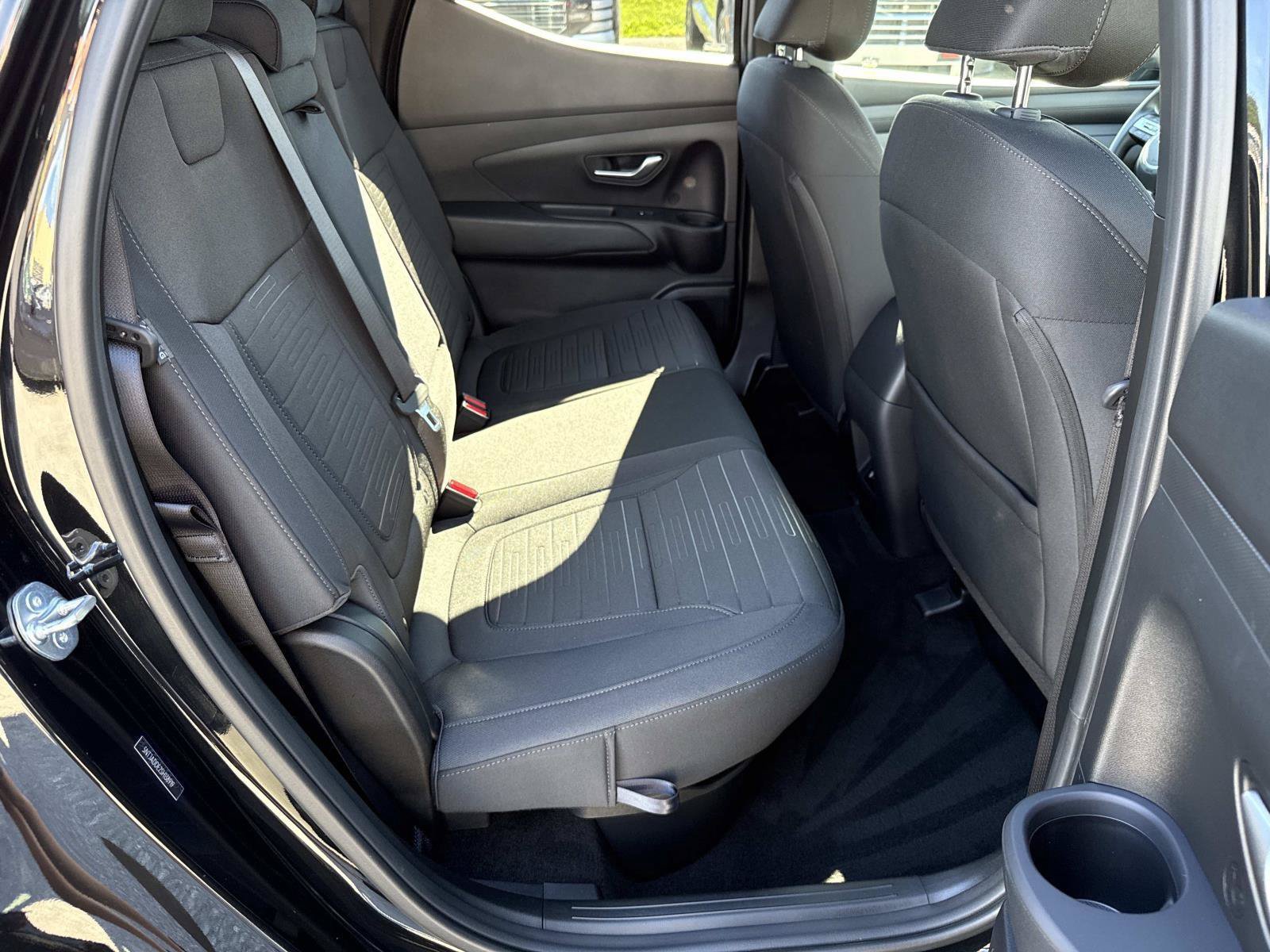 Certified 2025 Hyundai Santa Cruz SE AWD/4WD image 21