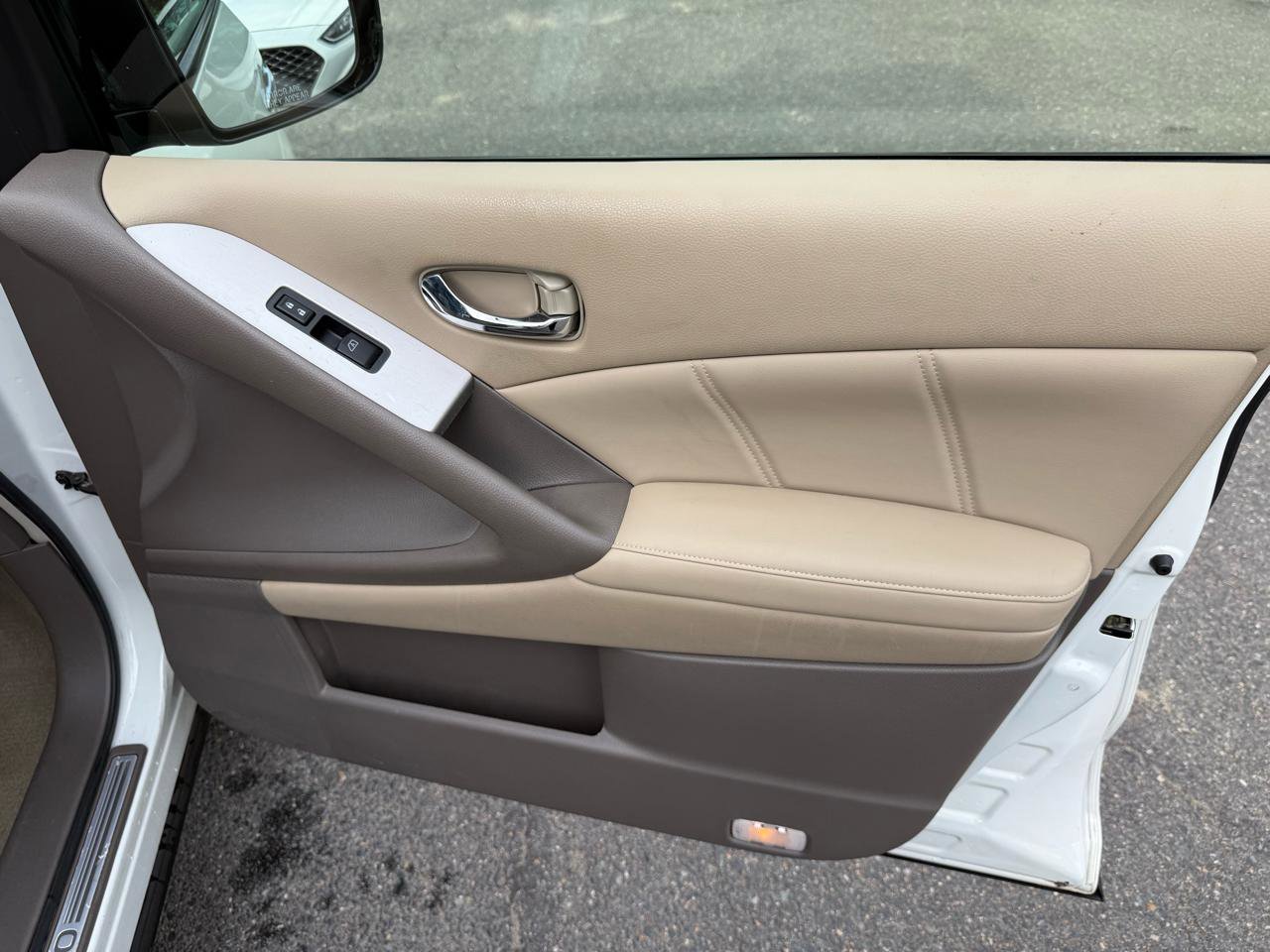 Used 2011 Nissan Murano SL w/ Navigation Pkg AWD/4WD image 29