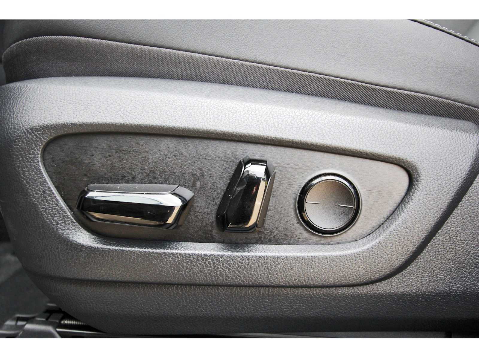 Used 2026 Lexus RX 350 Premium w/ Accessory Package (Z1) FWD image 27