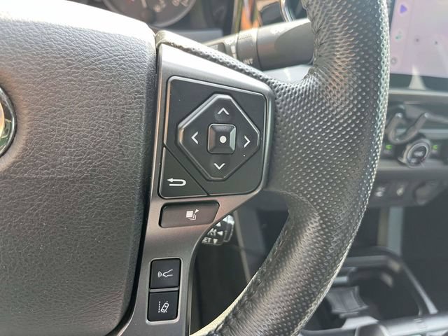 Used 2018 Toyota Tacoma TRD Off-Road AWD/4WD image 24