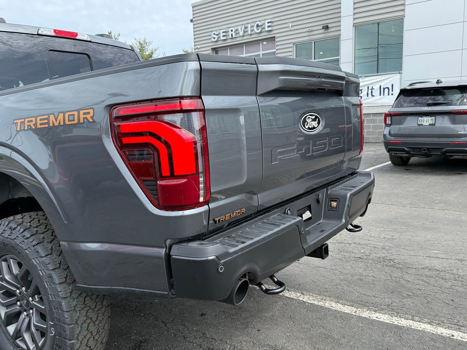 New 2025 Ford F150 Tremor w/ Equipment Group 402A High image 13