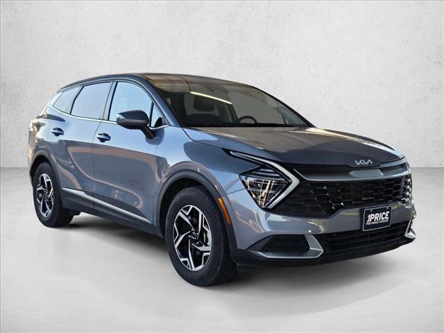 Used 2025 Kia Sportage LX video 3