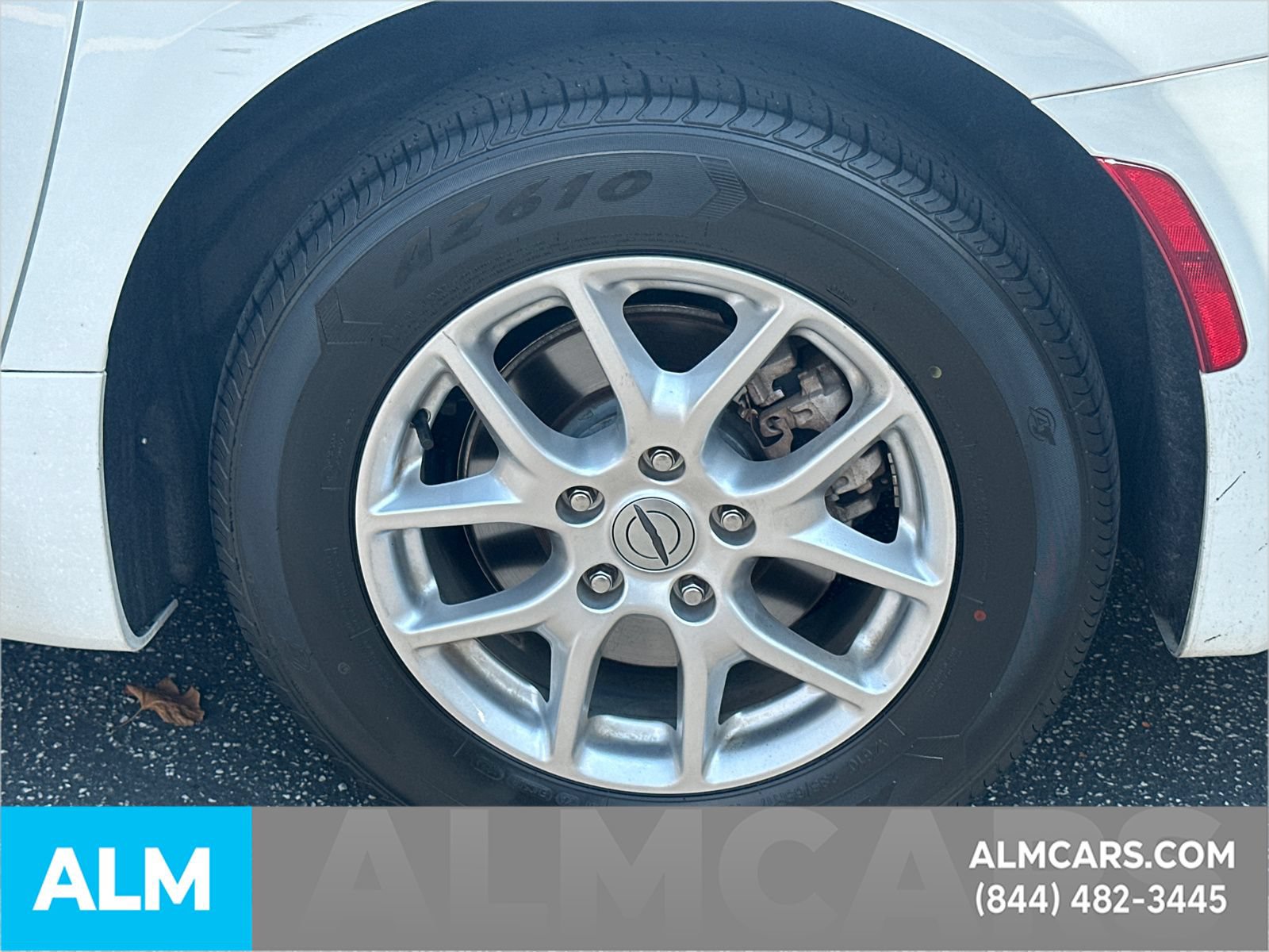 Used 2023 Chrysler Pacifica Touring-L FWD image 23