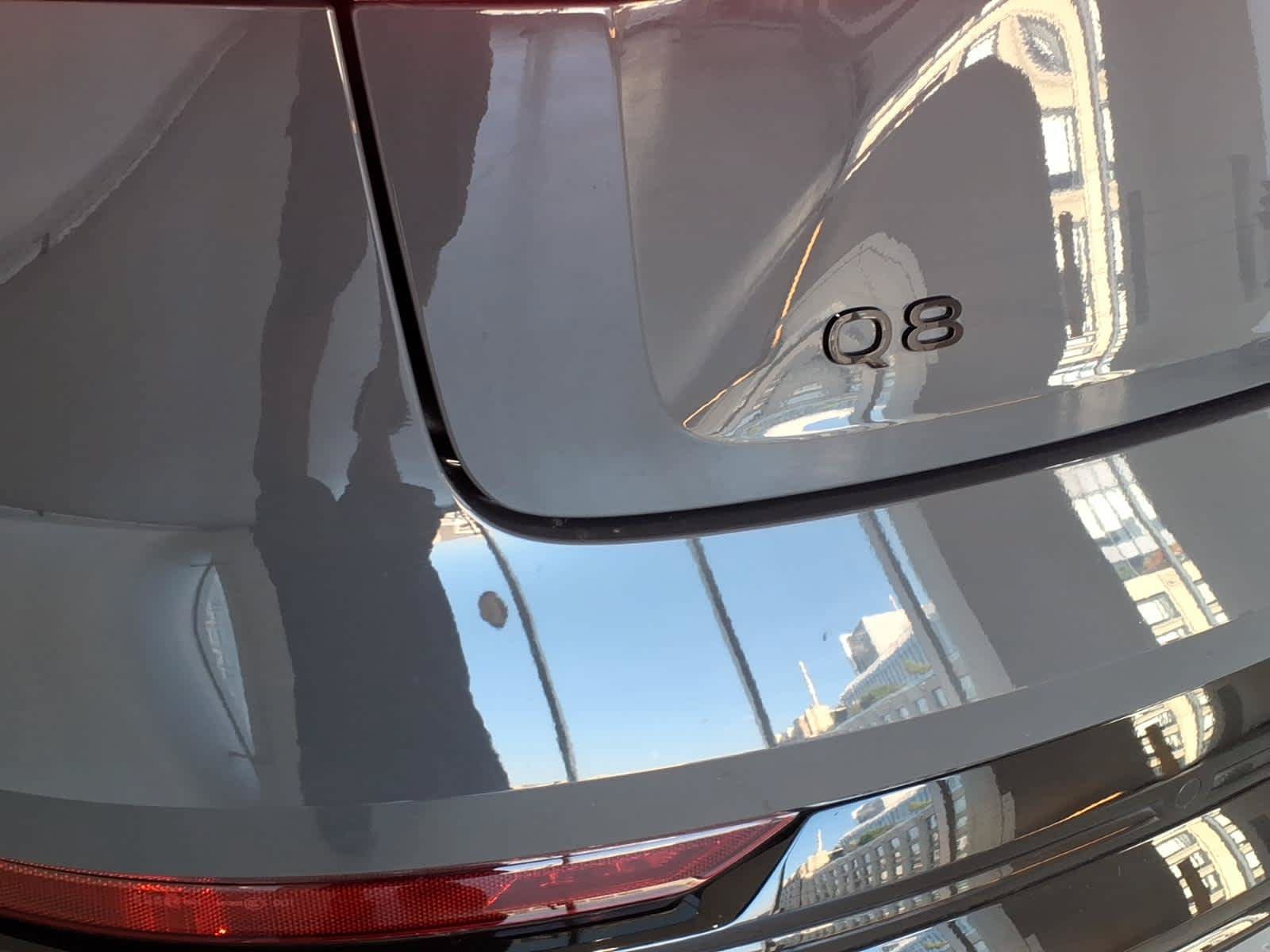 Used 2024 Audi Q8 e-tron Premium AWD/4WD image 7