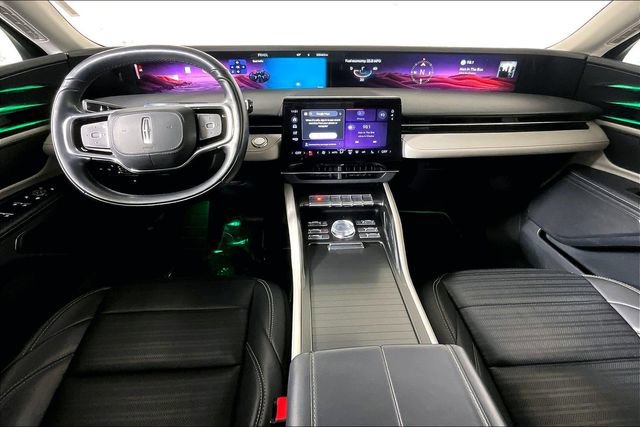 Used 2024 Lincoln Nautilus Reserve image 14