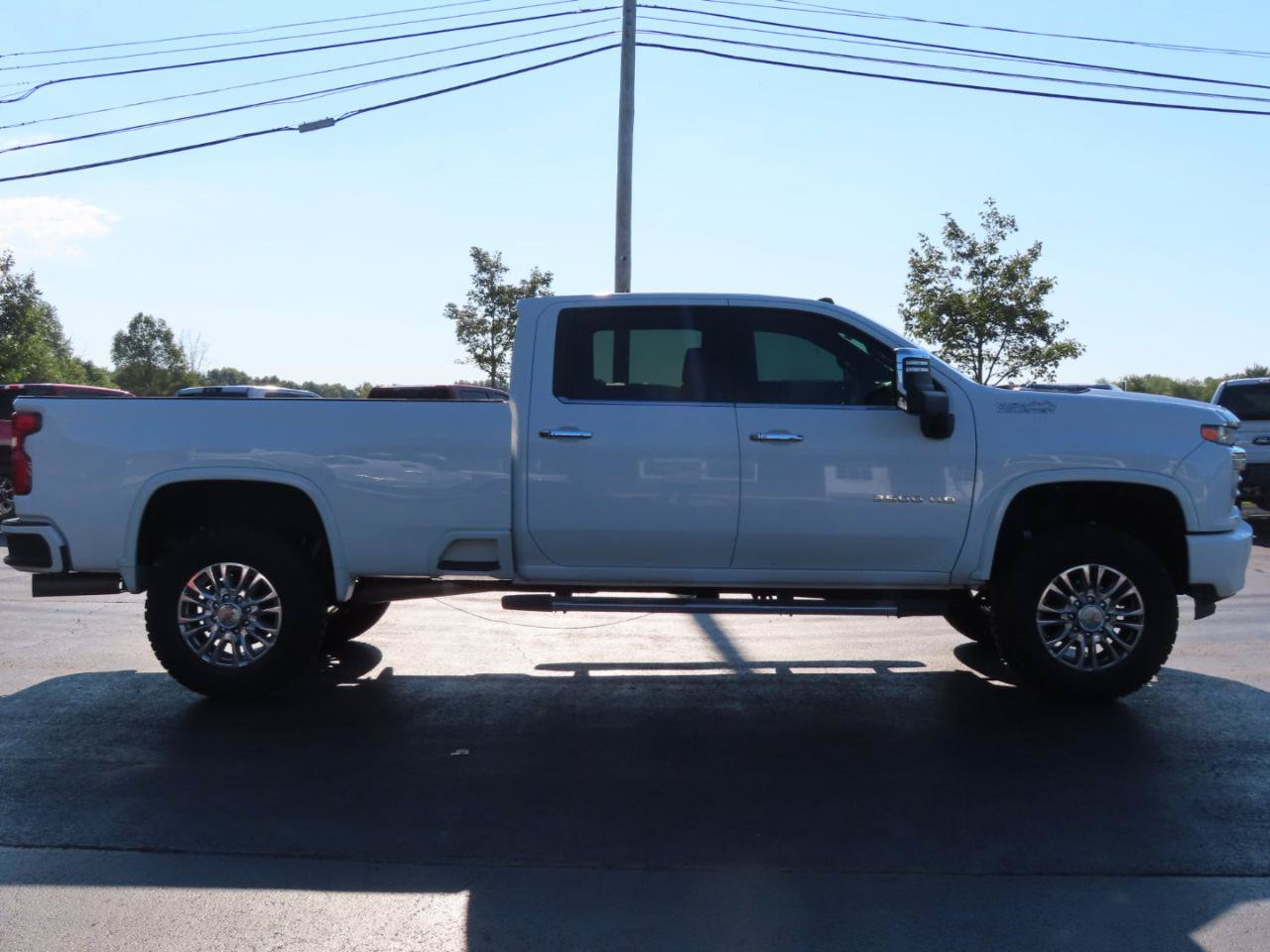 Used 2022 Chevrolet Silverado 3500 High Country w/ Safety Package II AWD/4WD image 7