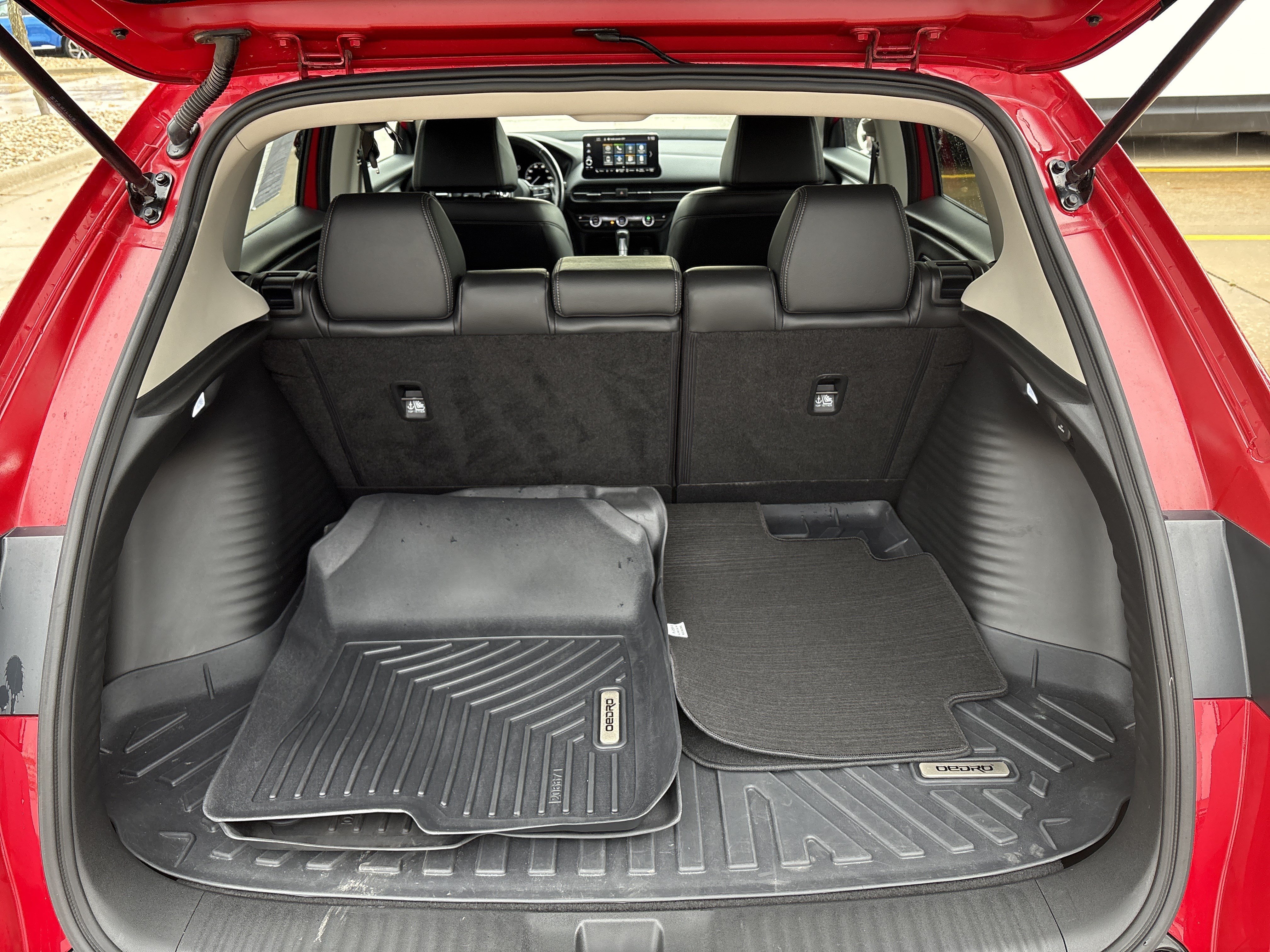 Used 2024 Honda HR-V EX-L image 10