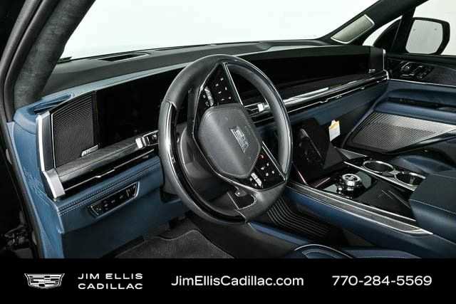 New 2025 Cadillac Escalade IQ Luxury 2 AWD/4WD image 7