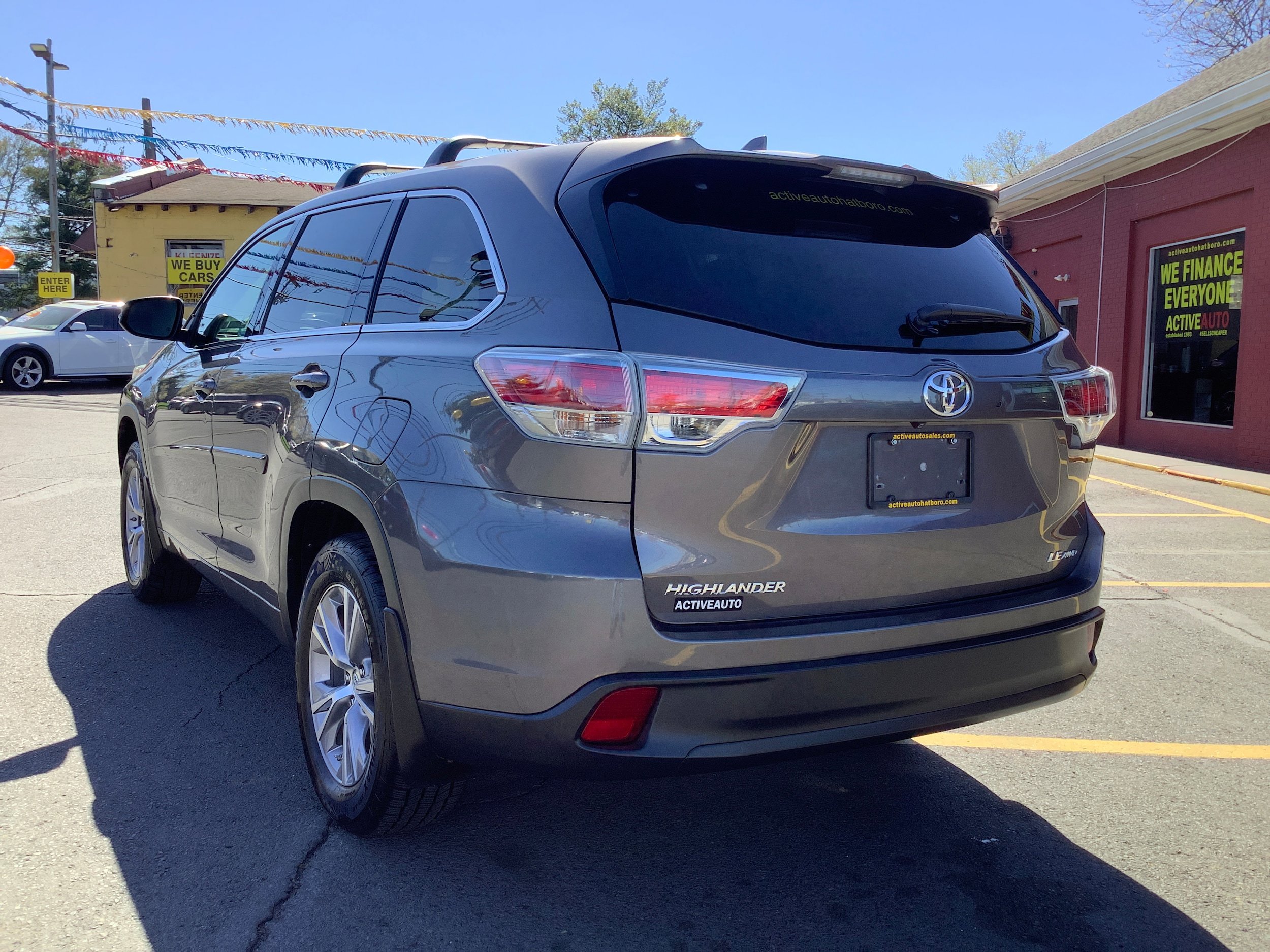 Used 2015 Toyota Highlander Plus AWD/4WD image 5