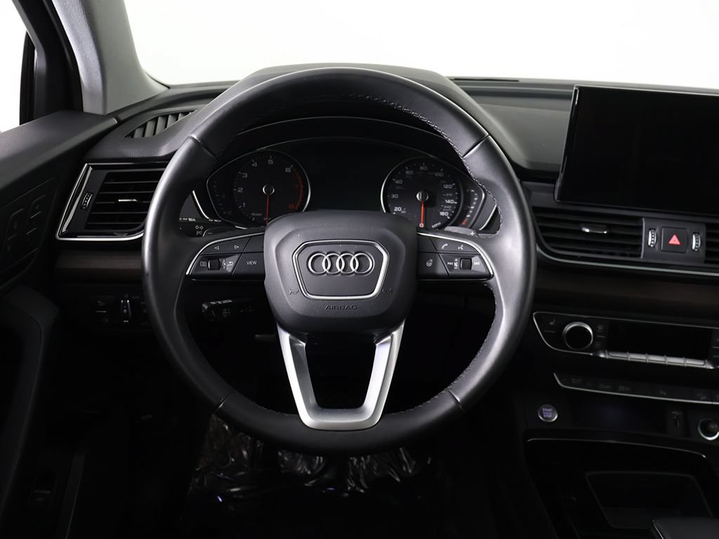 Used 2023 Audi Q5 2.0T Premium w/ Convenience Package AWD/4WD image 37