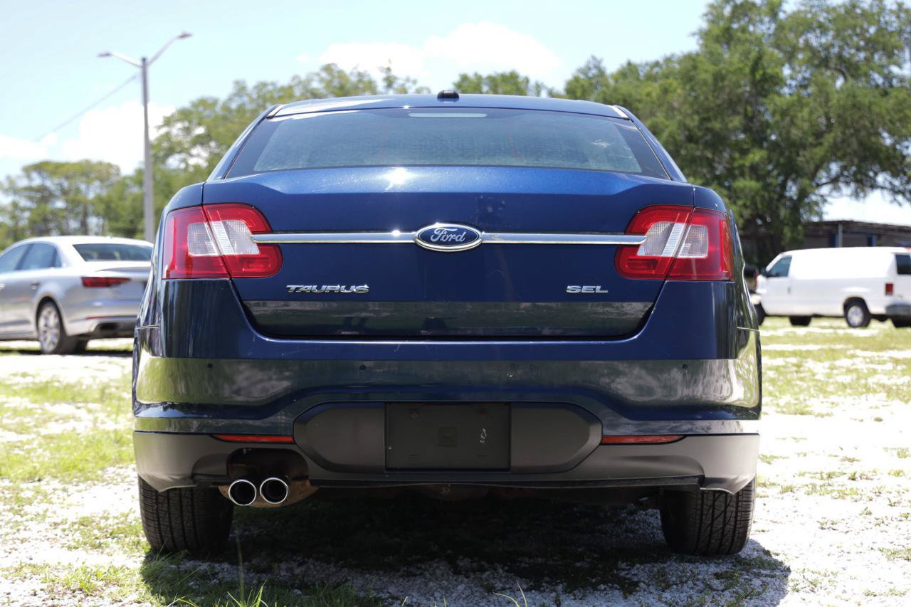Used 2012 Ford Taurus SEL FWD image 7