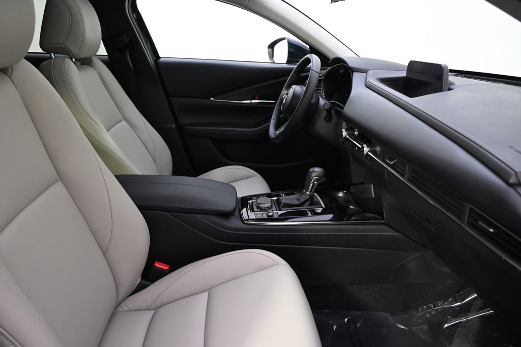 Certified 2025 MAZDA CX-30 AWD 2.5 S w/ Preferred Package image 16