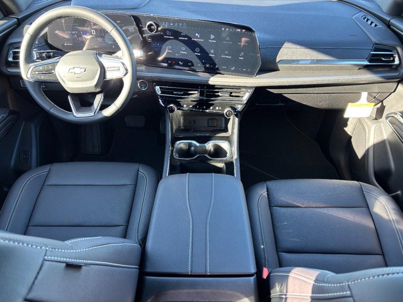 New 2026 Chevrolet Traverse LT w/ Driver Confidence Package image 7