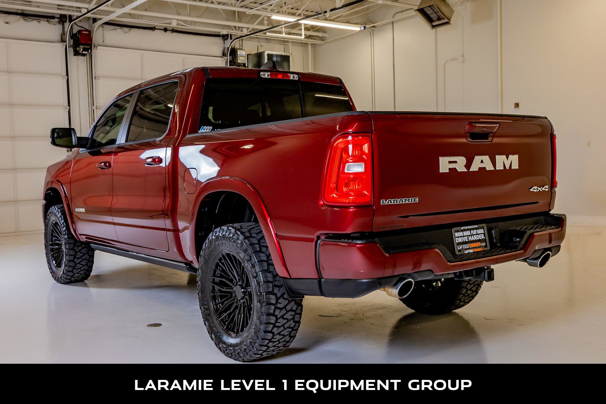 Used 2025 RAM 1500 Laramie w/ Laramie Southwest Edition AWD/4WD image 7
