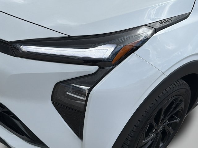 New 2027 Chevrolet Bolt RS FWD image 13