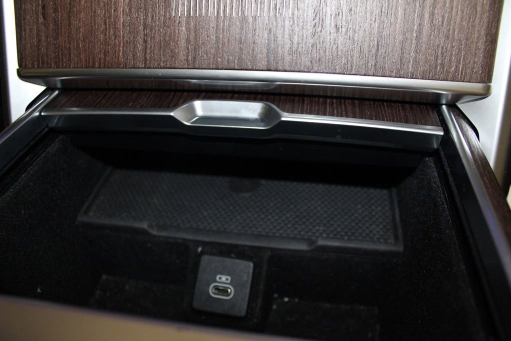 Used 2025 Land Rover Range Rover Autobiography AWD/4WD image 30