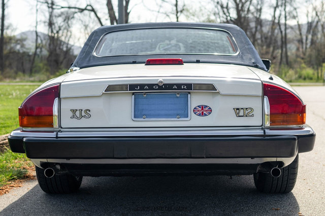 Used 1989 Jaguar XJS V12 Convertible image 17