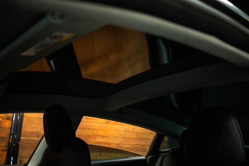 Used 2018 Tesla Model 3 Long Range image 20