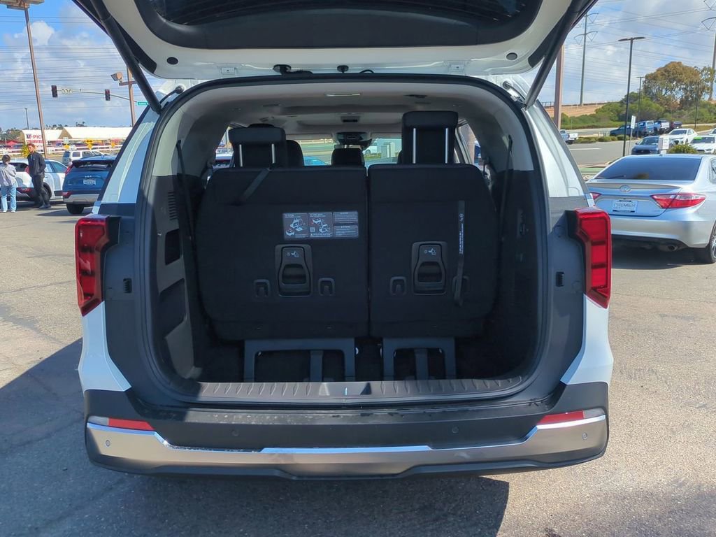 New 2026 Kia Carnival SX FWD image 26