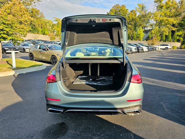 New 2026 Mercedes-Benz E 350 4MATIC Sedan image 9