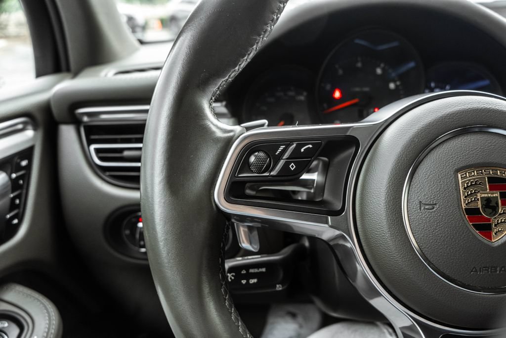 Used 2021 Porsche Macan GTS AWD/4WD image 24