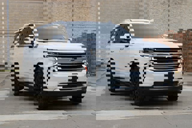 Used 2022 Chevrolet Tahoe High Country image 2
