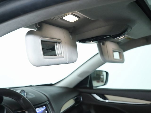 Used 2018 Maserati Levante S GranLusso image 20