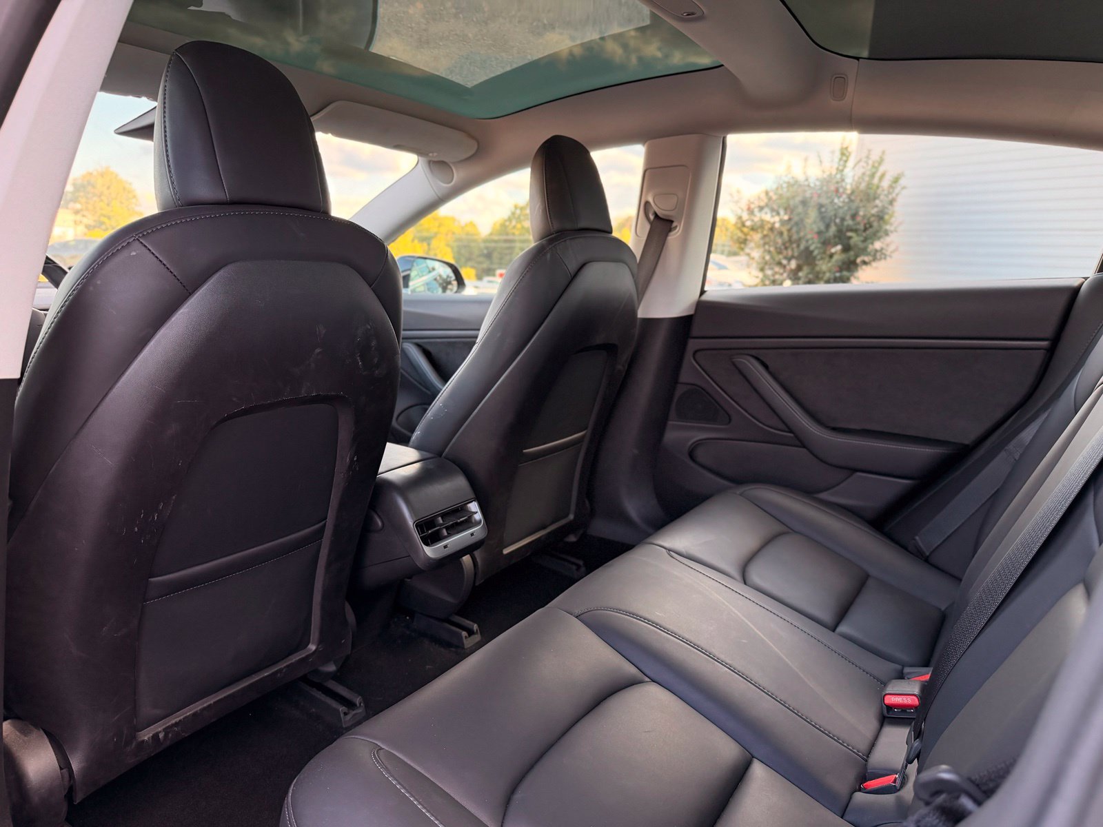 Used 2019 Tesla Model 3 Long Range AWD/4WD image 19