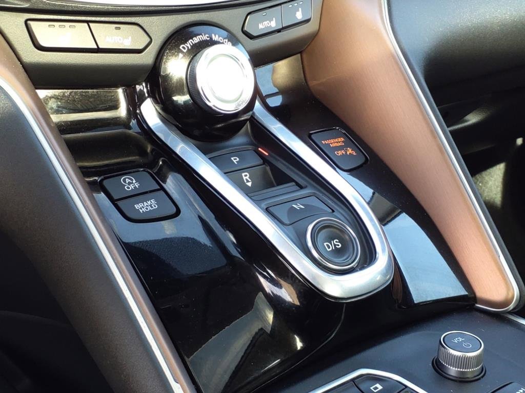 Used 2023 Acura TLX w/ Technology Package image 12