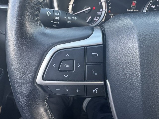 Certified 2022 Toyota Highlander XLE image 22