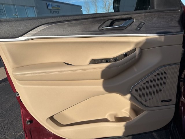 Used 2021 Jeep Grand Cherokee L Limited w/ MOPAR Finishing Package image 22