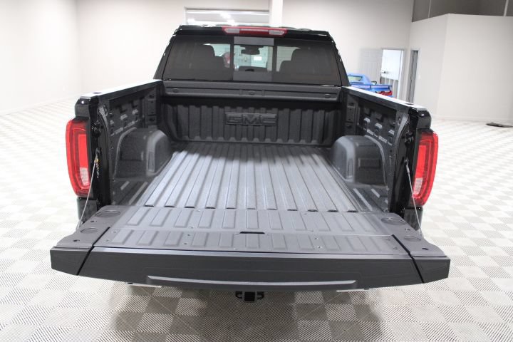 New 2026 GMC Sierra 1500 SLT w/ SLT Premium Plus Package AWD/4WD image 14