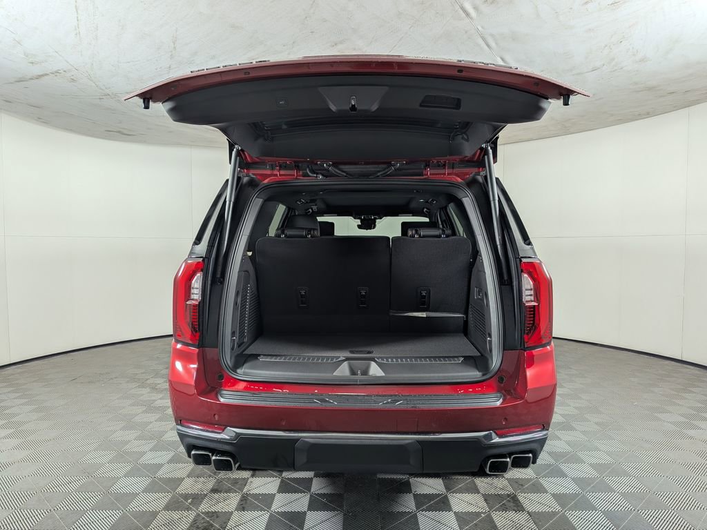 New 2026 GMC Yukon AT4 w/ AT4 Premium Plus Package image 9