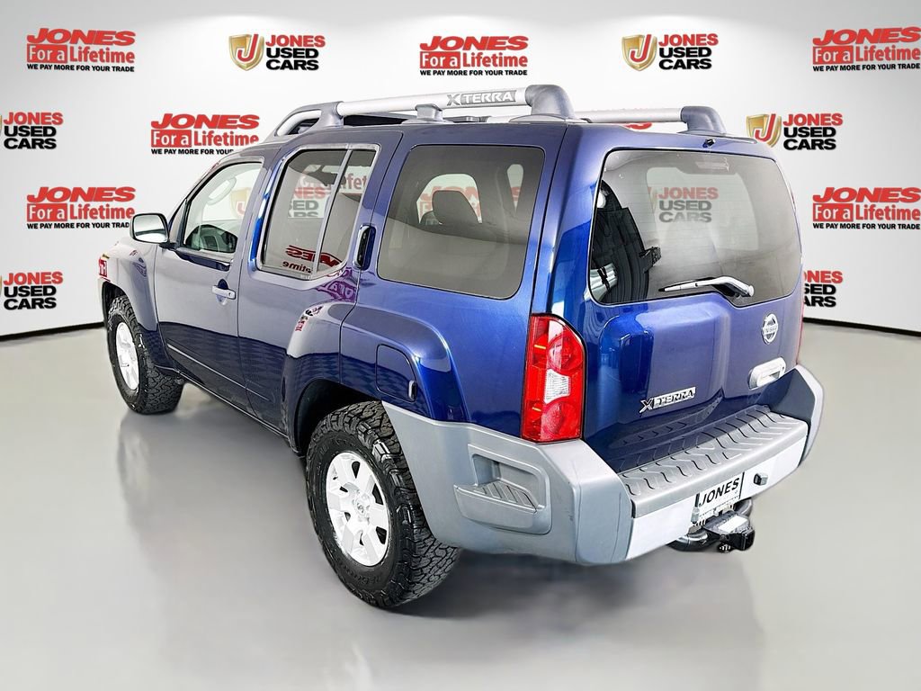 Used 2010 Nissan Xterra X RWD image 2