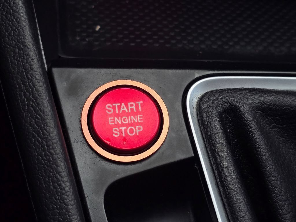 Used 2019 Volkswagen Jetta GLI FWD image 36