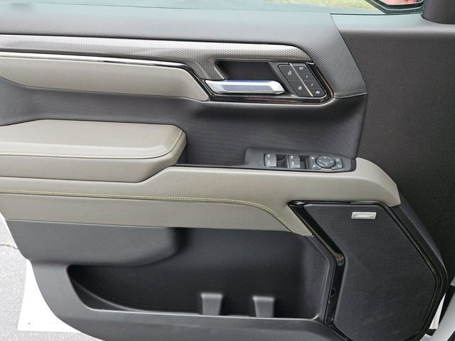 Used 2023 Chevrolet Silverado 1500 ZR2 image 26