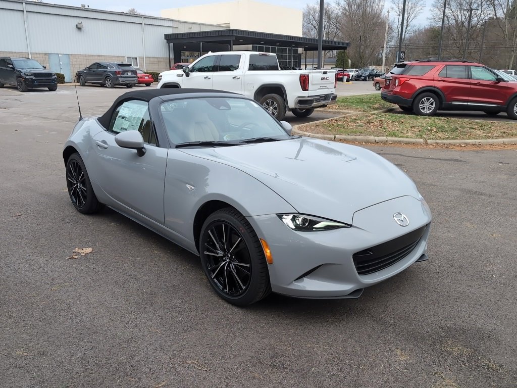 New 2025 MAZDA MX-5 Miata Grand Touring image 17