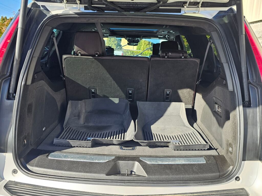 Certified 2023 Cadillac Escalade ESV Sport Platinum image 7