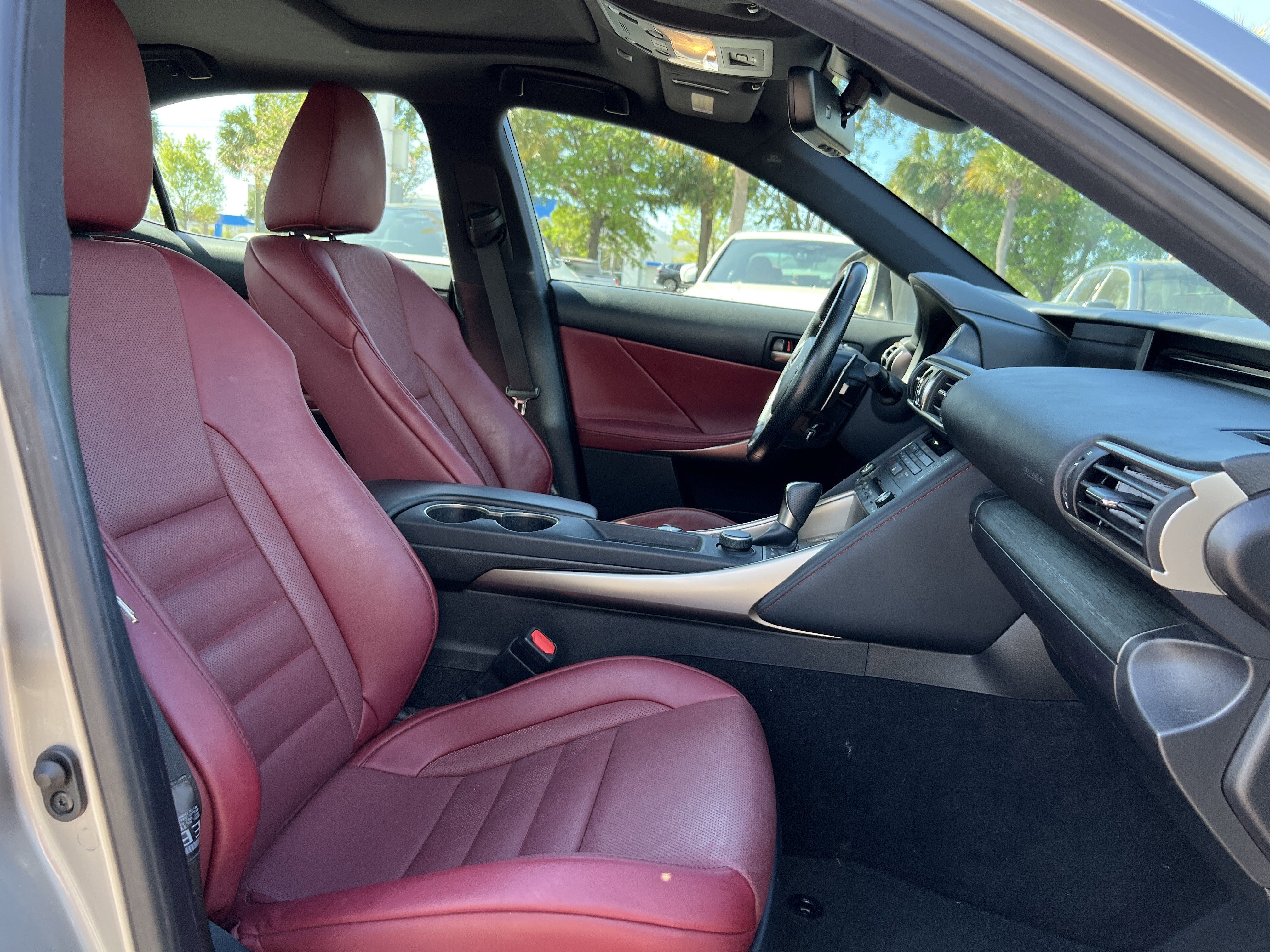 Used 2020 Lexus IS 350 F Sport w/ F Sport Package image 33